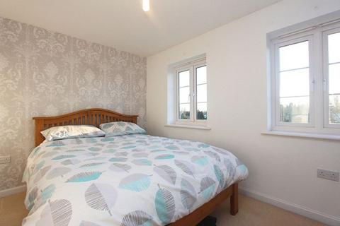 2 bedroom semi-detached house to rent - Albatross Road, Exeter