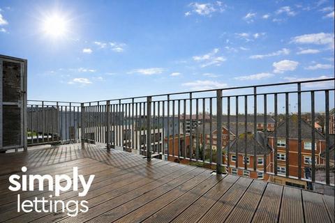 2 bedroom flat to rent, Somerhill Road, Hove