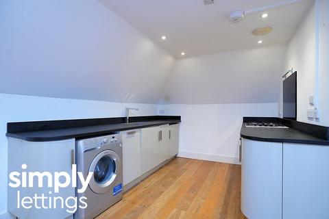 2 bedroom flat to rent, Somerhill Road, Hove