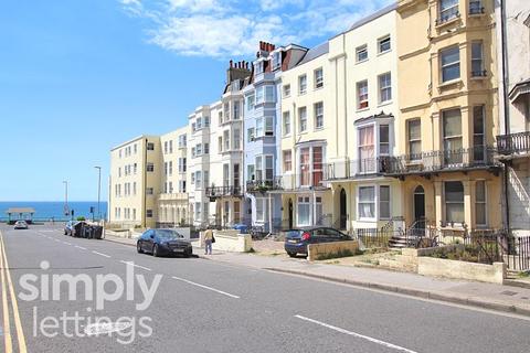 Studio to rent, Lower Rock Gardens, Brighton