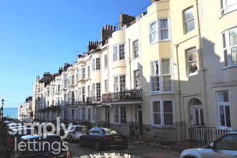 Studio to rent, Devonshire Place, Brighton