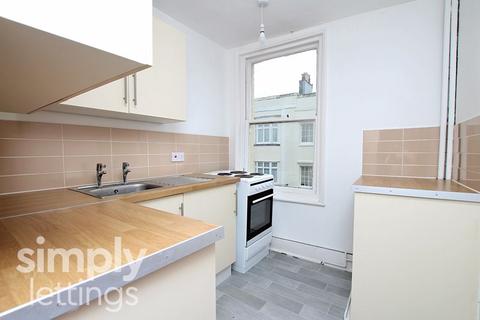 Studio to rent, Devonshire Place, Brighton