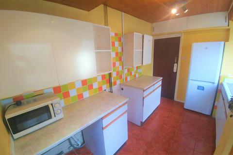 3 bedroom semi-detached house to rent, 139 The Broadway, Dudley, DY1 3EB