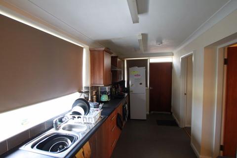 3 bedroom semi-detached house to rent - Bangor, Gwynedd