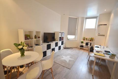 1 bedroom ground floor flat to rent, 30 Hinton Road, Bournemouth BH1