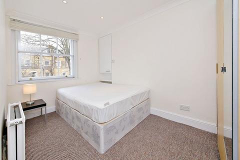2 bedroom flat to rent, Queensway, Bayswater W2