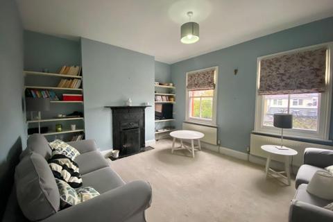 2 bedroom maisonette to rent, Newtown Gardens,  Henley-on Thames,  RG9