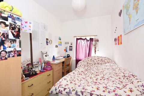 4 bedroom terraced house to rent, James Street,  Student 4 bedroom 2025,  OX4