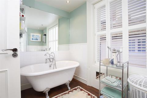 3 bedroom maisonette for sale - Court Street, Faversham