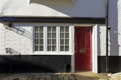 3 bedroom terraced house for sale, Court Street, Faversham