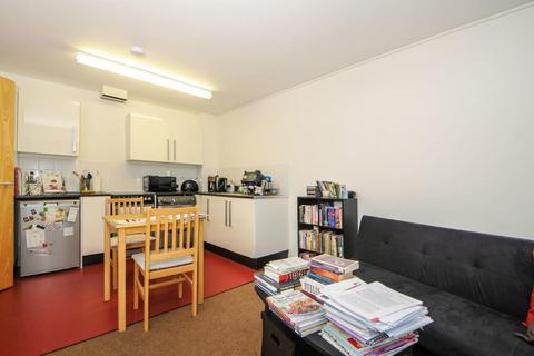 1 bedroom flat to rent, Manzil Way,  East Oxford,  OX4