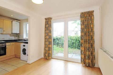 4 bedroom terraced house to rent, Cranston Court, Rose Hill, Oxford, OX4