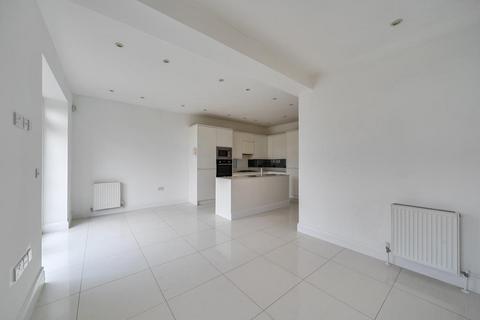undefined, Alexandra Grove,  North Finchley,  N12