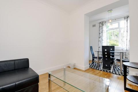 1 bedroom apartment to rent, Frognal,  Hampstead,  NW3