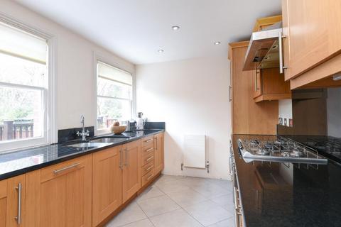 3 bedroom apartment to rent, Langland Gardens,  Hampstead,  NW3