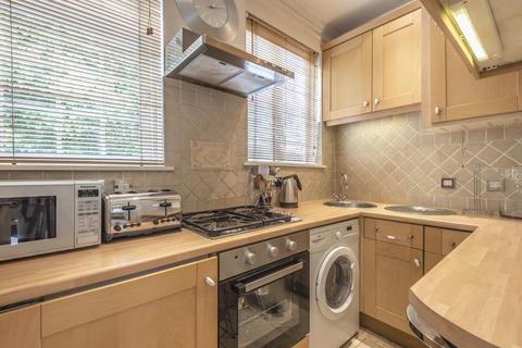 2 bedroom apartment to rent, The Mount,  Hampstead,  NW3