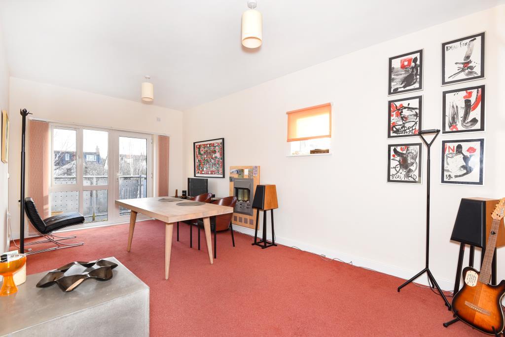 Manor Park, Headington, OX3 2 bed apartment to rent £1,450 pcm (£335 pw)