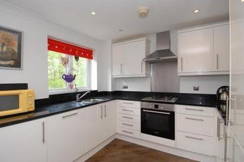 4 bedroom terraced house to rent, Brook Avenue,  Ascot,  SL5