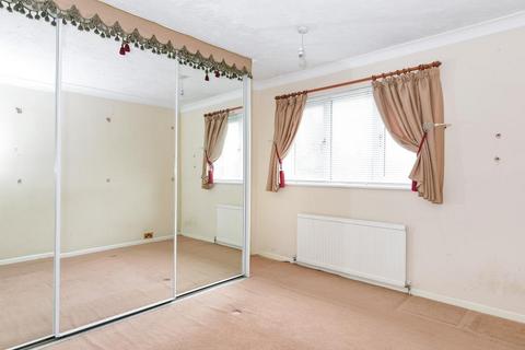 undefined, Holland Road,  Aylesbury,  HP19