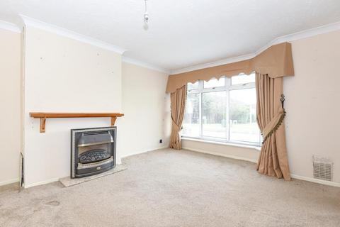 undefined, Holland Road,  Aylesbury,  HP19