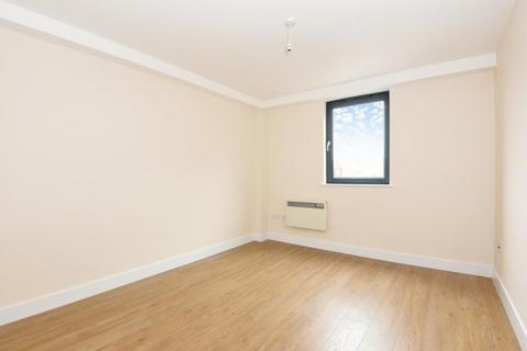 2 bedroom apartment to rent, Town Centre,  Aylesbury,  HP20