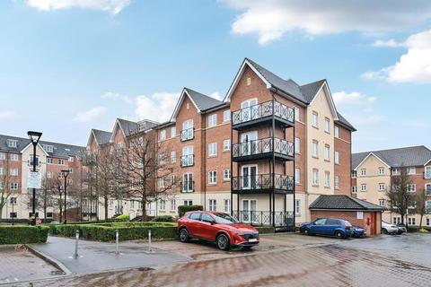 2 bedroom flat to rent, Viridian Square,  Aylesbury,  HP21