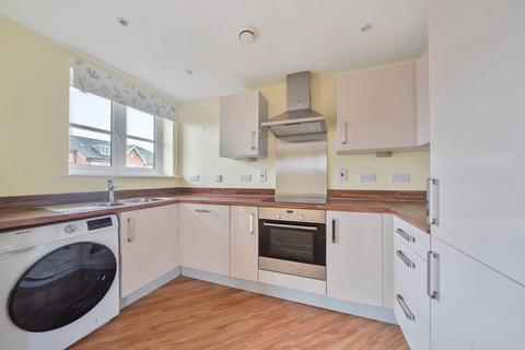 2 bedroom flat to rent, Viridian Square,  Aylesbury,  HP21
