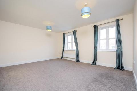 2 bedroom apartment to rent, Coxhill Way,  Aylesbury,  HP21