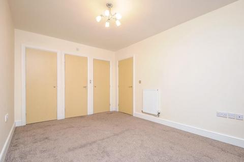 2 bedroom apartment to rent, Coxhill Way,  Aylesbury,  HP21