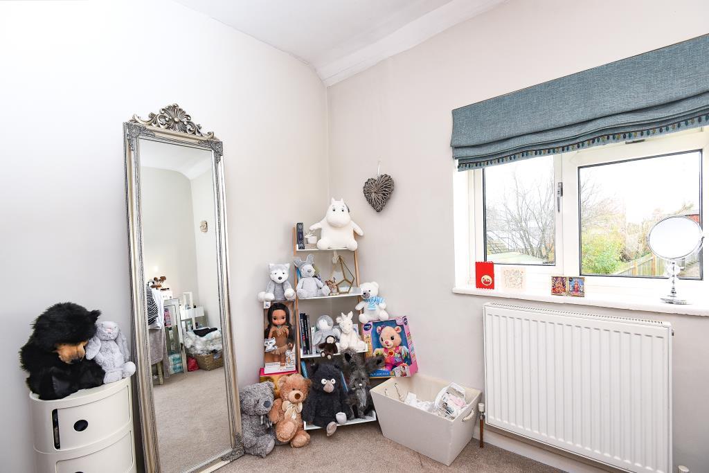 Small Bedroom