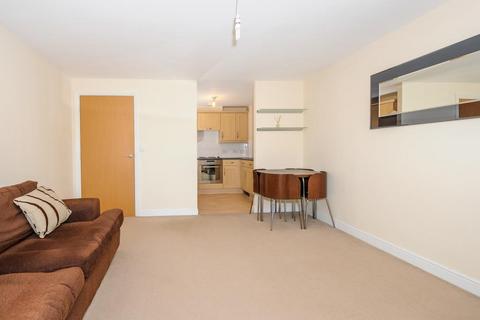 1 bedroom apartment to rent, Kelvin Gate,  Bracknell,  RG12