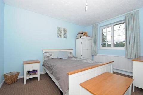 4 bedroom detached house to rent, Goughs Lane,  Bracknell,  RG12