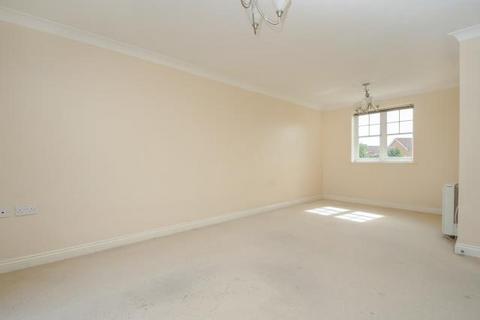 2 bedroom apartment to rent, Dunstan Park,  Thatcham,  RG18