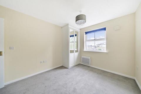 2 bedroom apartment to rent, Staines Road West,  Sunbury on Thames,  TW16