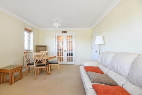 2 bedroom apartment to rent, Priory Court,  Oxford,  OX2