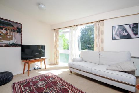 2 bedroom maisonette to rent, Butler Close,  Oxford,  OX2
