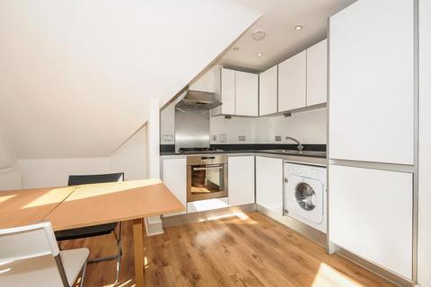 2 bedroom flat to rent, Egham,  Surrey,  TW20