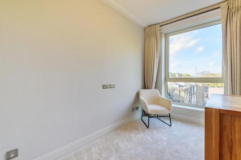 3 bedroom apartment to rent, Balmoral Court,  St John`s Wood,  NW8