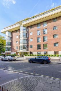 3 bedroom apartment to rent, Balmoral Court,  St John`s Wood,  NW8