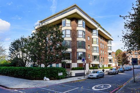 3 bedroom apartment to rent, Balmoral Court,  St Johns Wood,  NW8