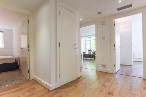2 bedroom apartment to rent, Marlborough Hill,  St John's Wood,  NW8