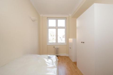 2 bedroom flat to rent, Abercorn Place,  St Johns Wood,  NW8