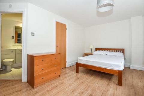 3 bedroom apartment to rent, Sarda House,  Queensway,  W2