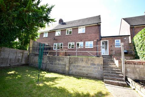 5 bedroom semi-detached house to rent, Stanmore