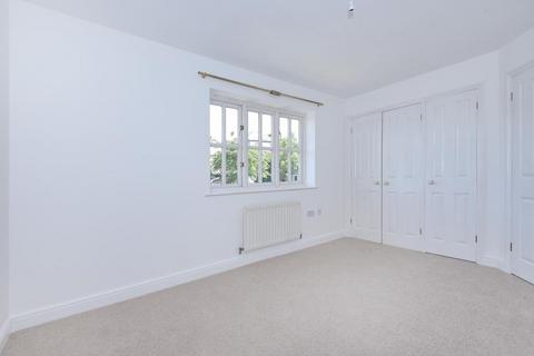 3 bedroom end of terrace house to rent, St Christopher`s Place,  East Oxford,  OX4