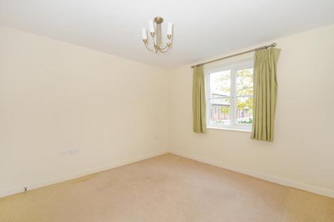 undefined, Viridian Square,  Aylesbury,  HP21