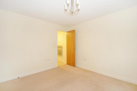 undefined, Viridian Square,  Aylesbury,  HP21