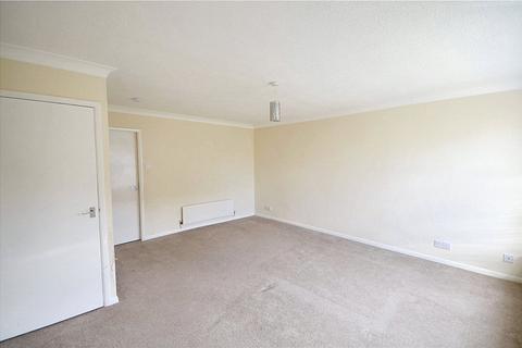 3 bedroom end of terrace house to rent, Cranmer Drive, Syston, Leicester