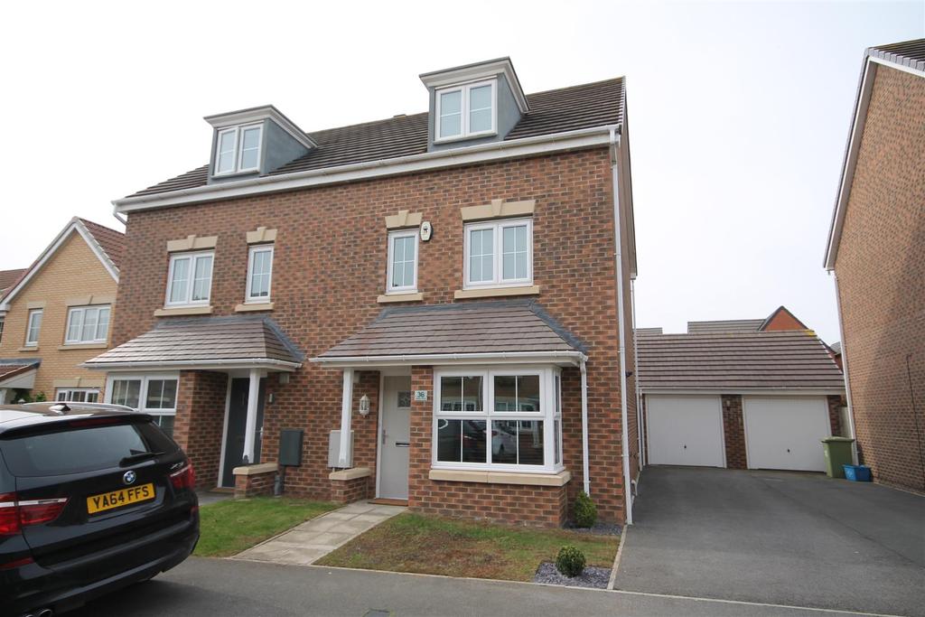Hilden Park, Ingleby Barwick 4 bed semidetached house £169,995