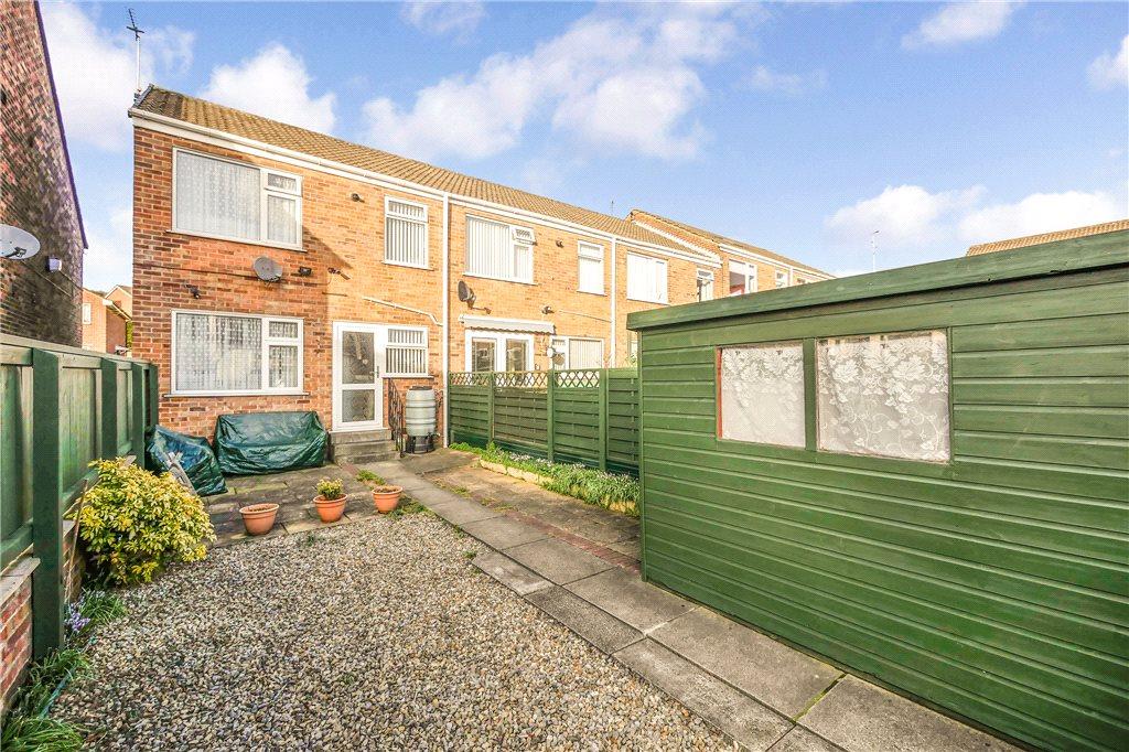 Park House Green, Harrogate, North Yorkshire 3 bed end of terrace house